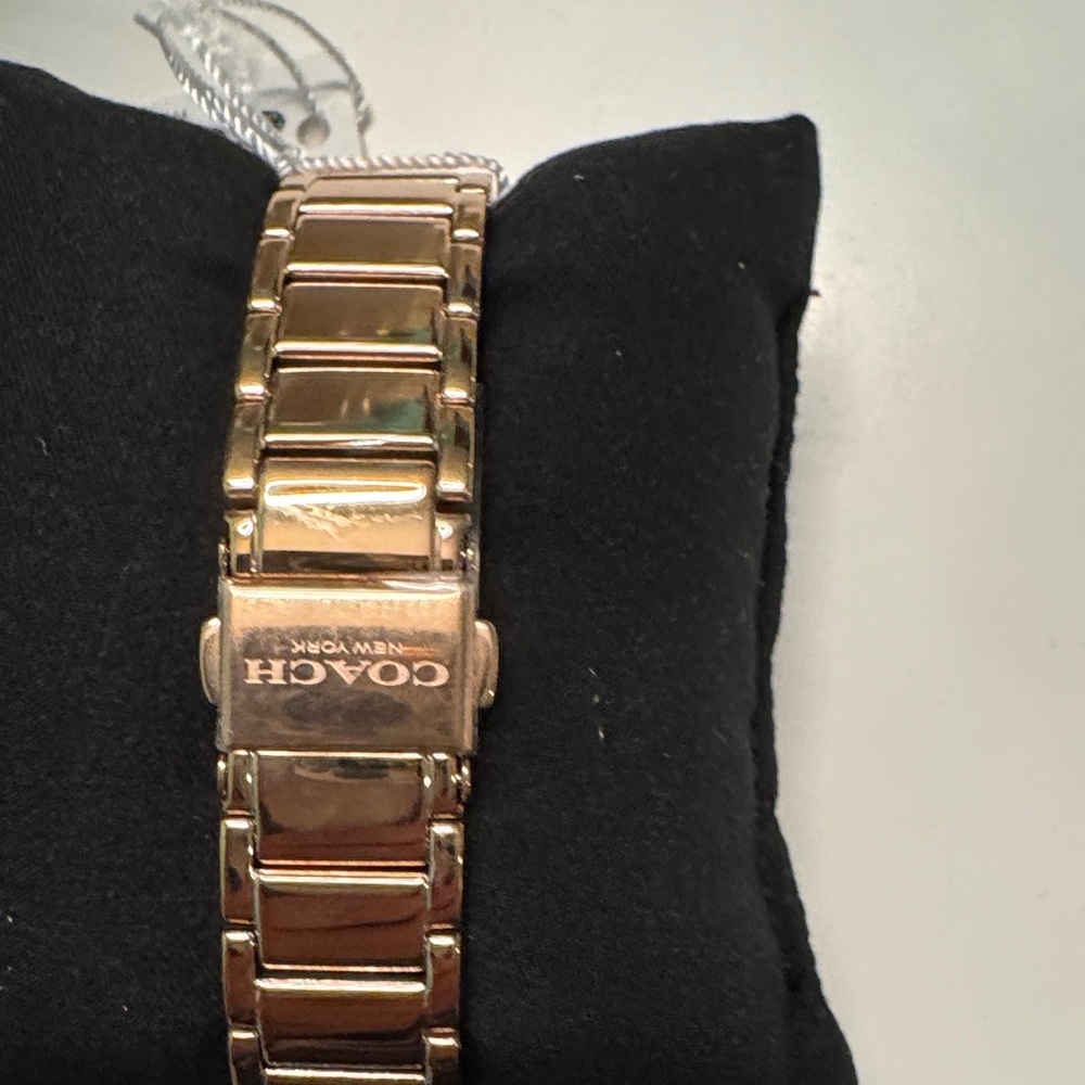 Nee Coach Watch - Picture 2 of 5